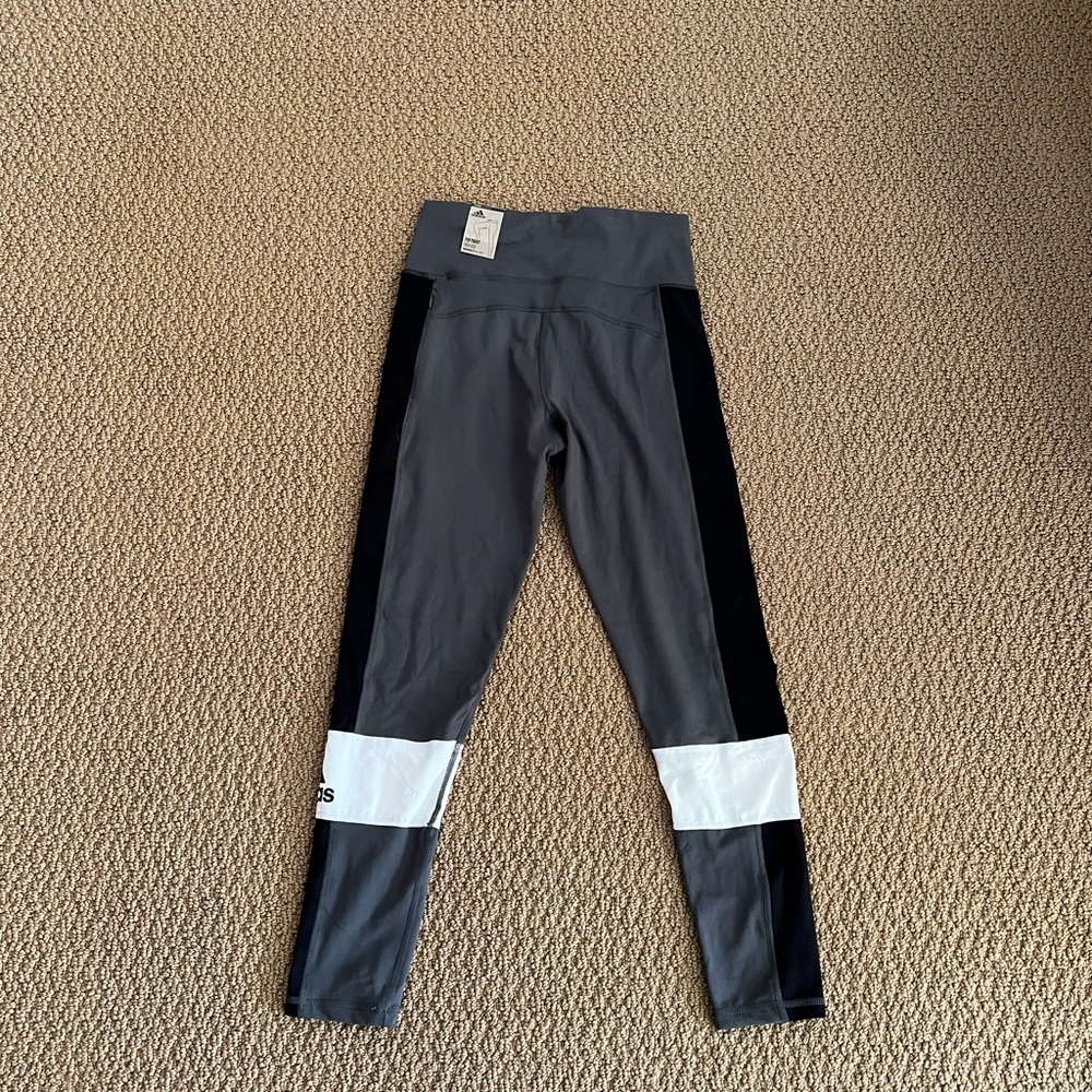 Adidas 7/8 high rise tight medium